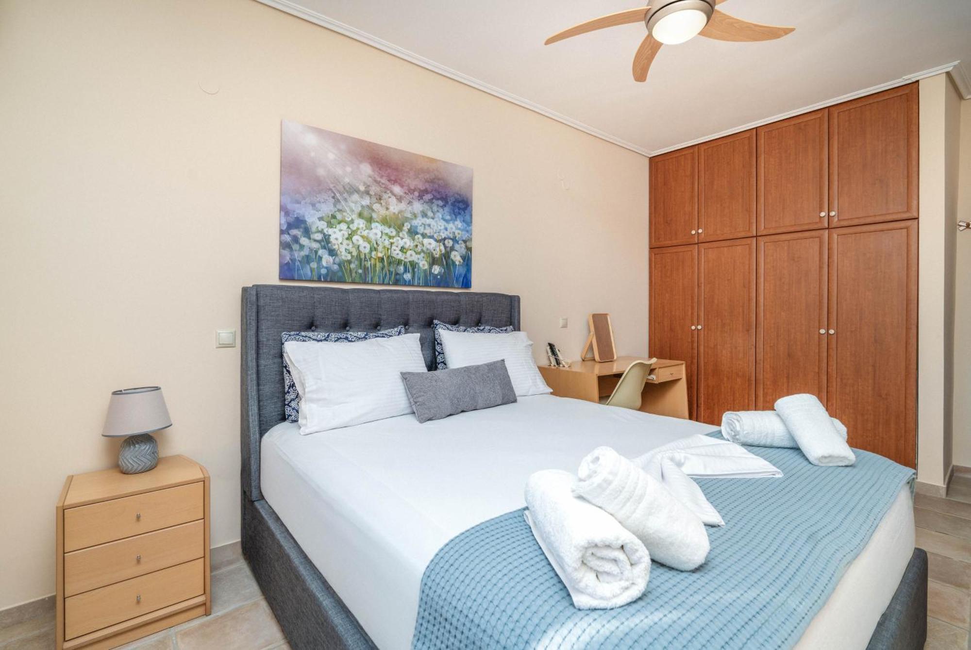 Celine Deluxe Apartment Lefkada City Bagian luar foto